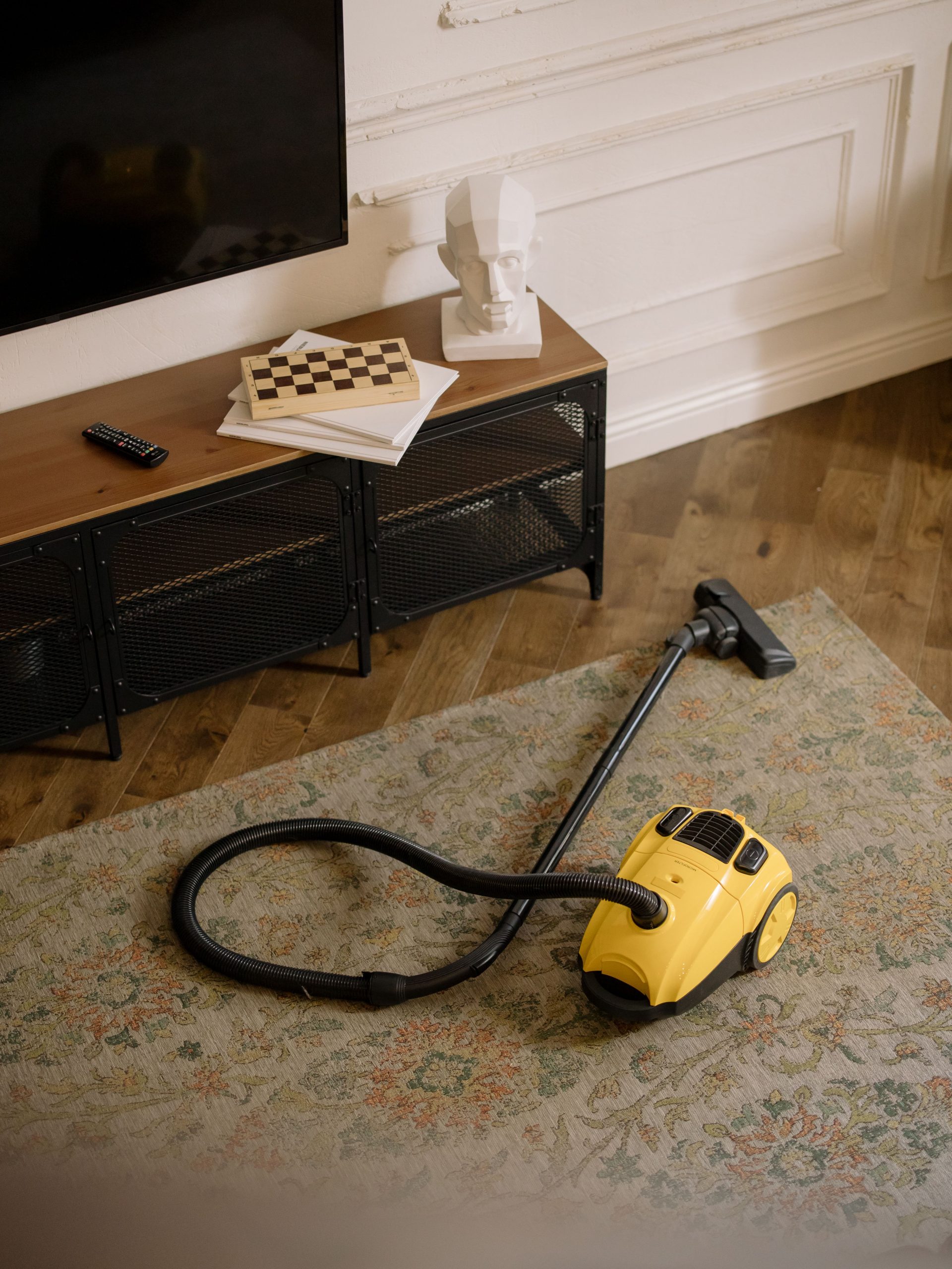 Carpet cleaning service for a home